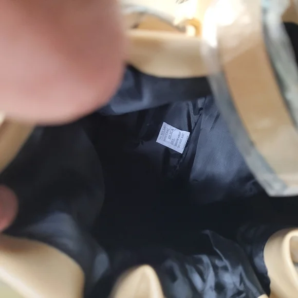 Victorias Secret Women's NWT Camel Hobo Bag - Picture 7 of 7